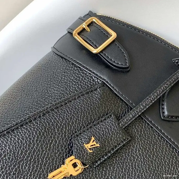 Brother sam LV 2409YA0201 Bags 0825
